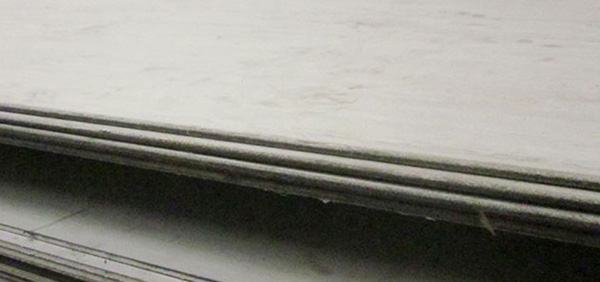 Tấm Cuộn inox 201 dày 5.0mm(ly)- bề mặt No1 (Cán nóng)